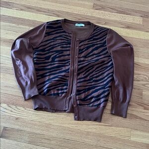 Fall 2025 Trend. Grace Karin cardigan Russet Brown with front Black Tiger Size L